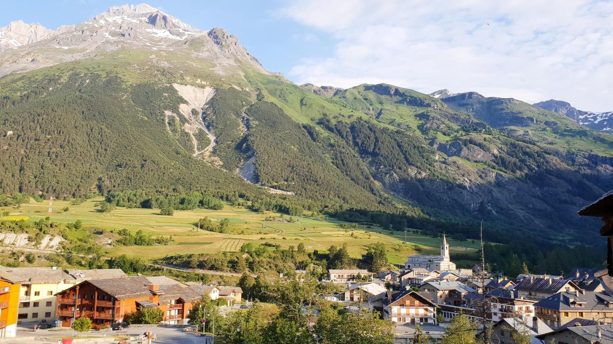 Aux Portes Du Parc National De La Vanoise Appartement Termignon Val Cenis Avec Wifi 외부 사진